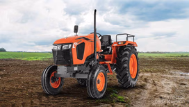 Kubota MU 4502 Tractor