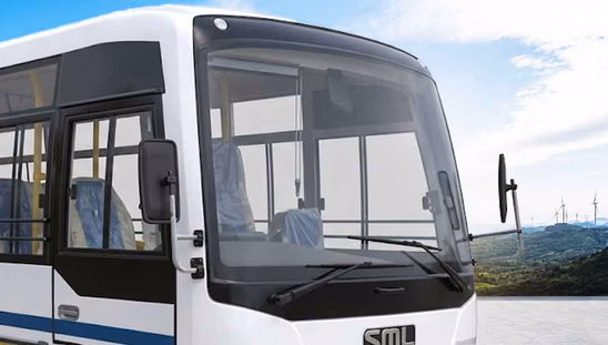 SML Isuzu S7 Staff Bus - Windshield