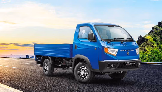 Ashok Leyland Bada Dost i2 - Right