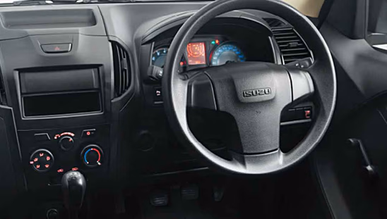 Isuzu D Max - Interior