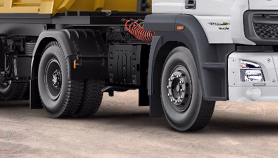 BharatBenz 5032T - Tyre