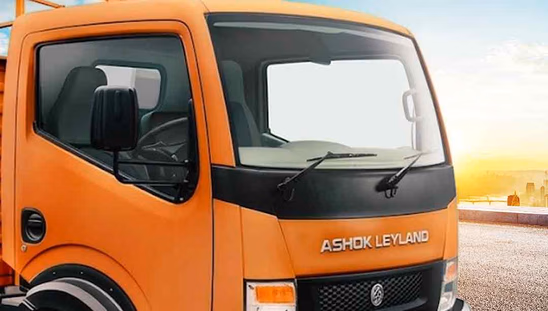 Ashok Leyland Partner Super 1114 - Windshield