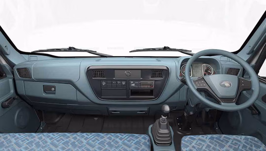 Eicher Pro 2110 6S - Interior