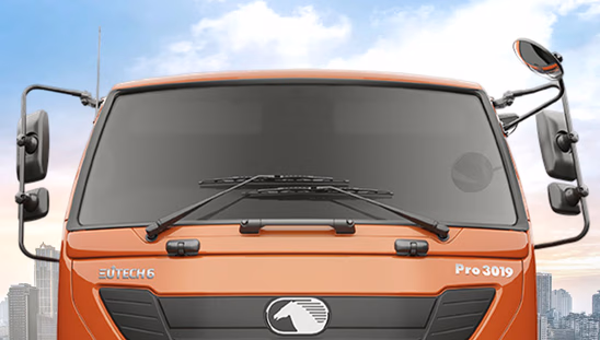 Eicher Pro 3019 - Windshield