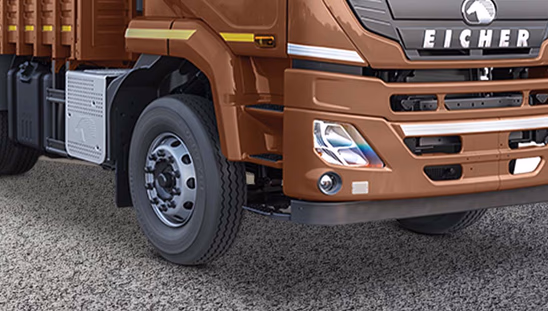 Eicher Pro 6041 - Tyre