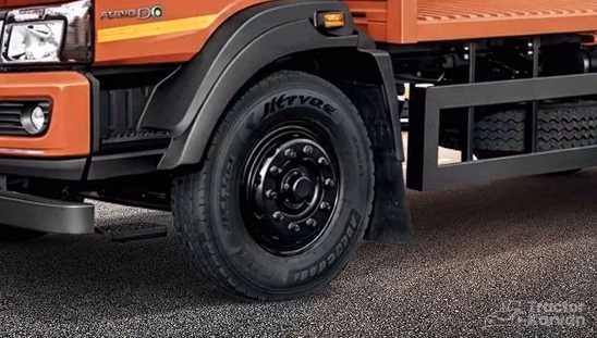 Mahindra Furio 16- Tyre