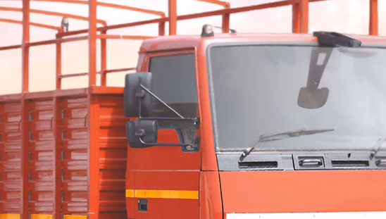Tata LPT 1816 - Door