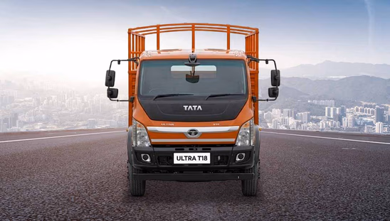 Tata Ultra T.18 - Front