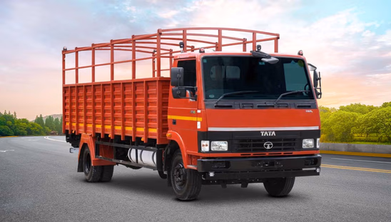 Tata LPT 1009g - Right