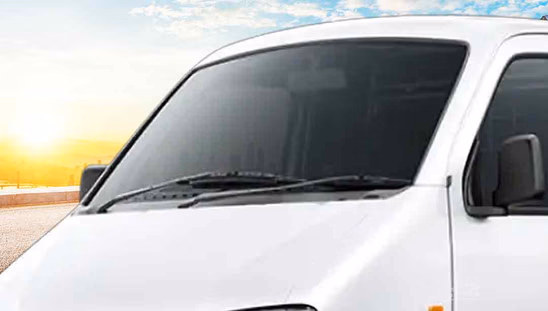 Maruti Suzuki Eeco Cargo - Windshield