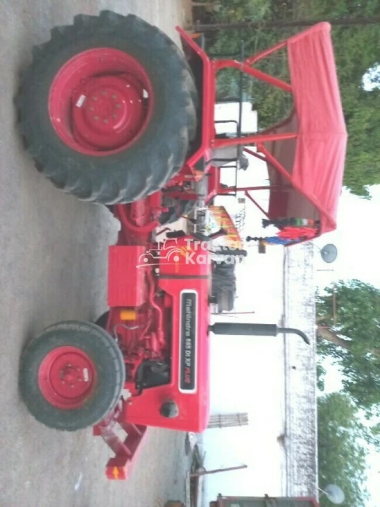 Mahindra 585 DI XP Plus Second Hand Tractor