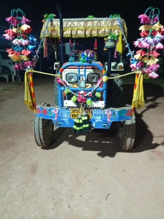 स्वराज 724 XM Second Hand Tractor