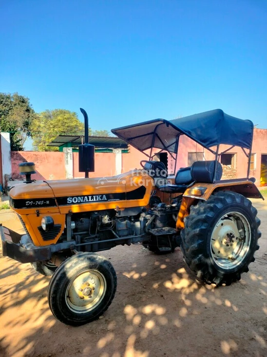 Sonalika Sikander DI 745 III Second Hand Tractor