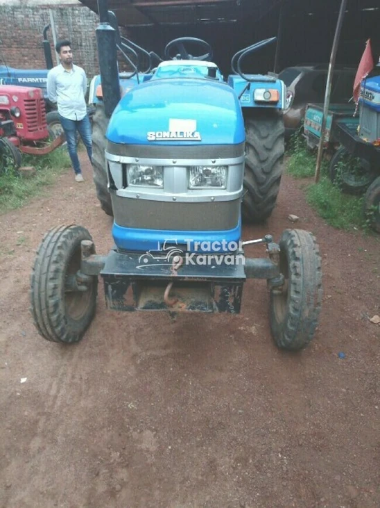 Sonalika Sikander RX 47 DLX 4WD Second Hand Tractor
