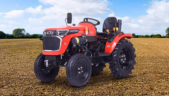 कैप्टन 250 DI Tractor in Farm