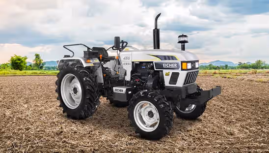 Eicher 450 4WD Tractor in Farm