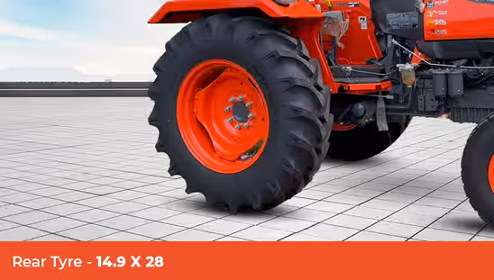 kubota-mu-4501-Rear-tyre