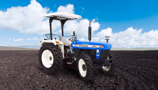 न्यू हॉलैंड 3600 TX सुपर हेरिटेज एडिशन 4WD Tractor in Farm