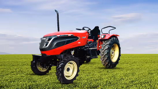 Solis 4015 E 4WD Tractor in Farm