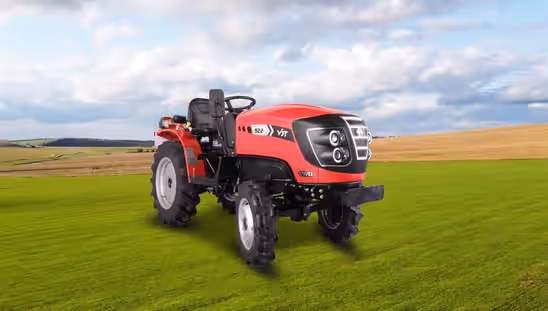 VST Shakti 922 Tractor in Farm