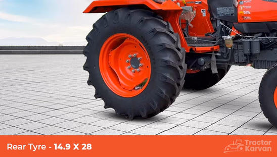 Kubota MU 4501 Tractor