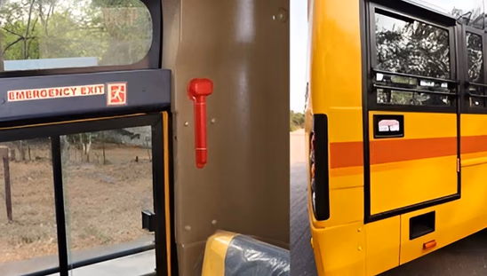Force School Bus 4020WB - Emergency Door
