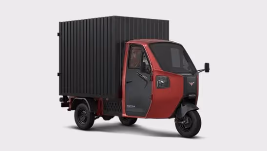 Montra Super Cargo   Commercial Vehicle