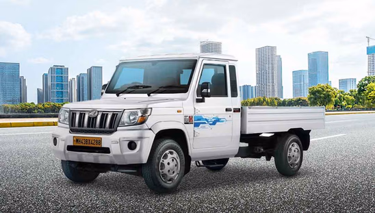 Mahindra Bolero Maxx Pik-Up City  - Right