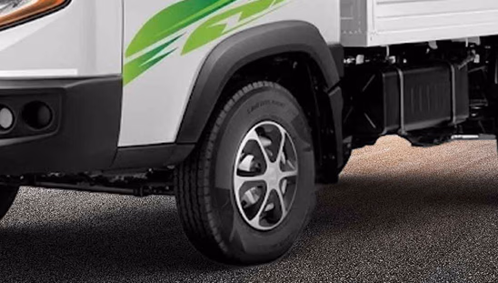 Ashok Leyland Bada Dost CNG - Tyre