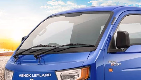 Ashok Leyland Bada Dost i4 - Windshield