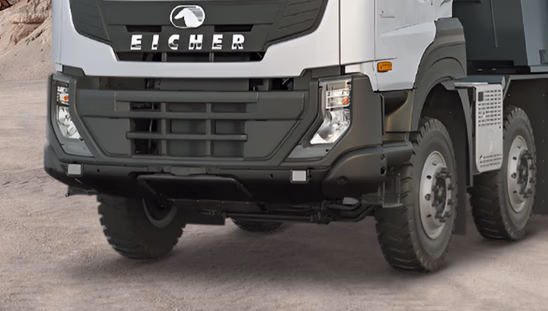 Eicher Pro 8035XM - Bumper