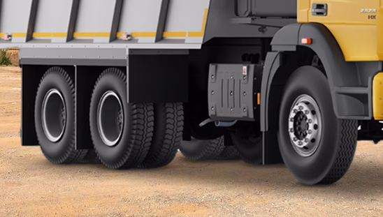 BharatBenz 2828C HX 6X4 - Tyres