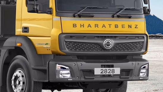 BharatBenz 2828CH - Headlight