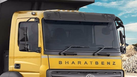 BharatBenz 2828CH - Windshield