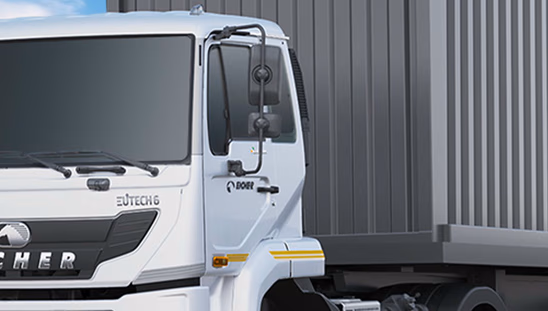 Eicher Pro 6046-Door