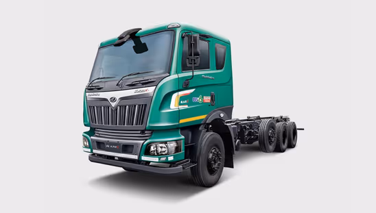 महिंद्रा X 35 Lift Axle  6770 CAB Commercial Vehicle