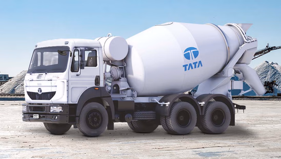 Tata Signa 2830.K - Left