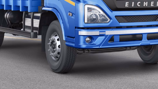 Eicher Pro 2095 - Headlight