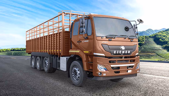 Eicher Pro 6041 - Right