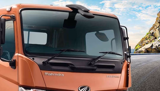 Mahindra Furio 14 HD - Windshield