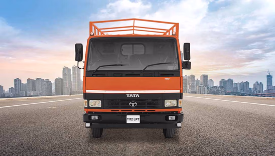 Tata Lpt 1112 - Front