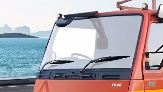Tata LPT 1616 - Windshield