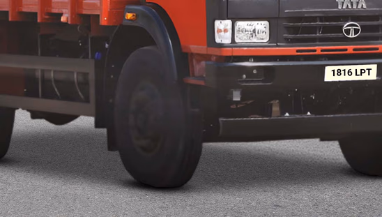 Tata LPT 1816 - Headlight