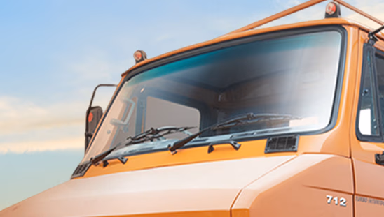 Tata SFC 712 - Windshield