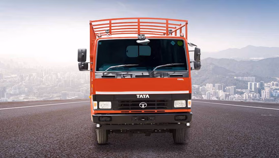 Tata LPT 1109G - Front