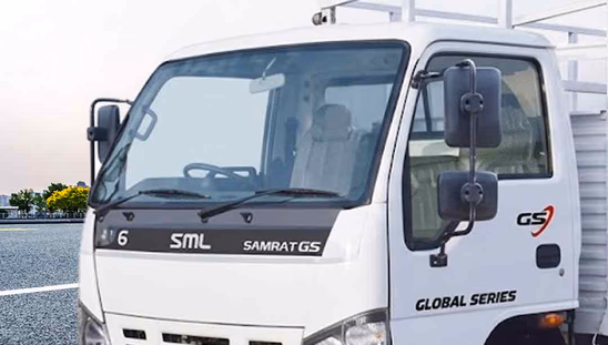 SML Sartaj 5252 GS-Windshield