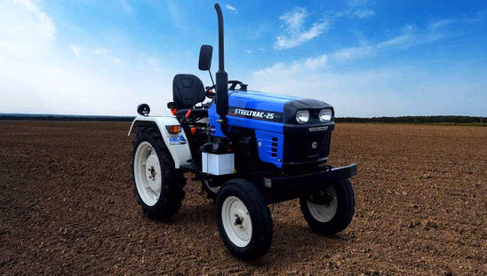 Powertrac Steeltrac 25 Tractor