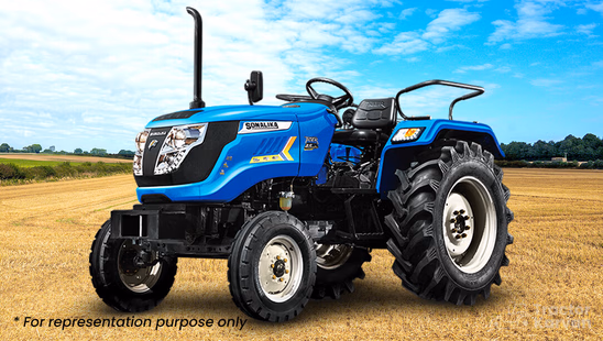 Sonalika Tiger DI 47 4WD Tractor in Farm
