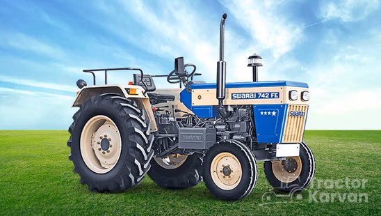 स्वराज 742 FE Tractor in Farm