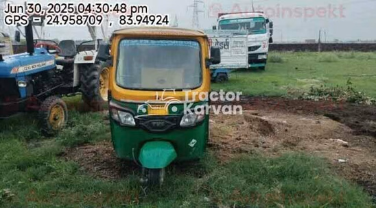 TVS King Deluxe Used Commercial Vehicle